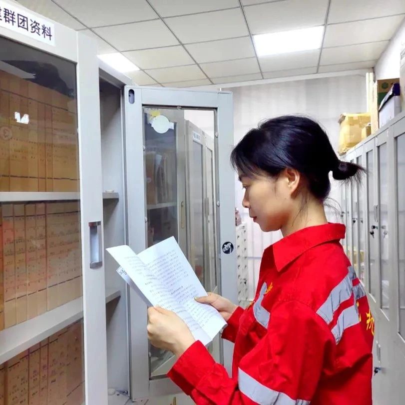 【宜化榜樣】化機(jī)公司李丹：提升素質(zhì)強(qiáng)技能，勇于奉獻(xiàn)顯擔(dān)當(dāng)